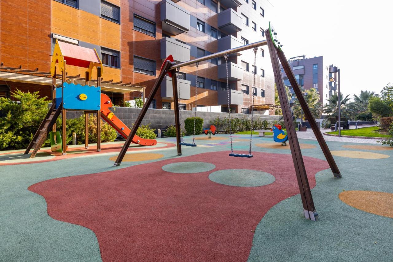 Apartamento Forum-Ciencias Con Piscina, Gym & Parking Γρανάδα Εξωτερικό φωτογραφία